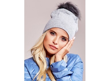 Casquette grise