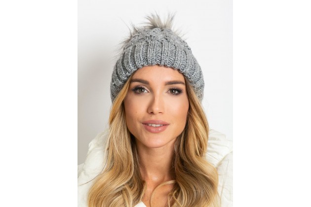 Casquette grise
