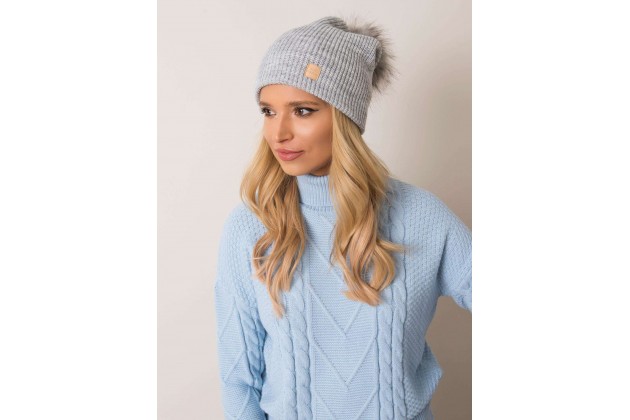 Casquette gris clair