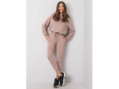 Ensemble beige foncé