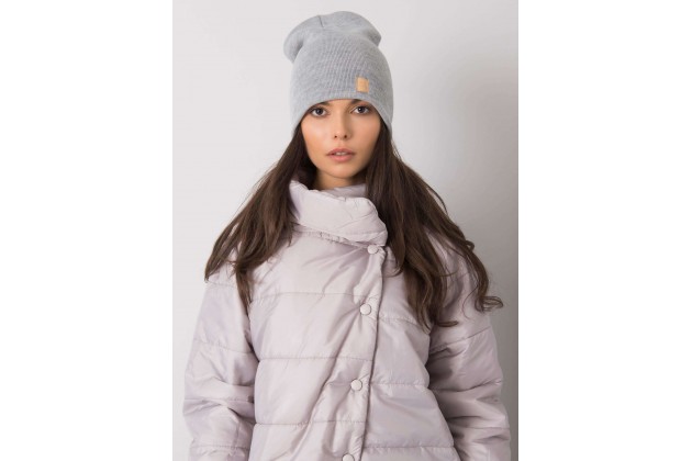 Casquette grise
