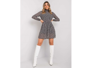 Robe noire et blanche