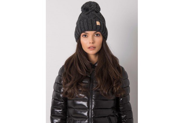 Casquette gris foncé