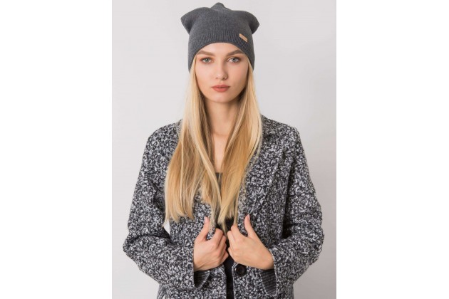 Casquette gris foncé
