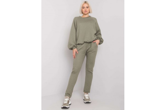Ensemble kaki