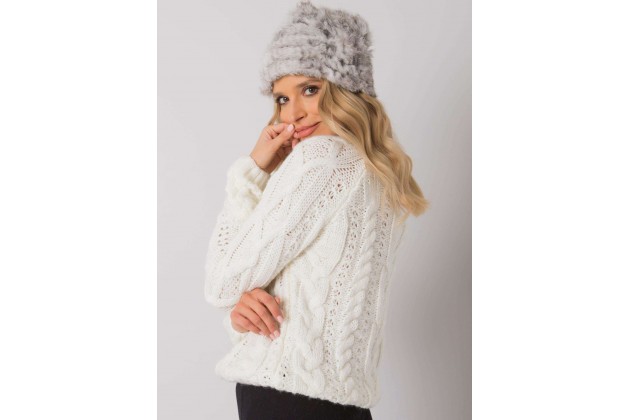 Casquette gris clair