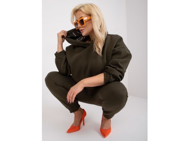 Ensemble kaki