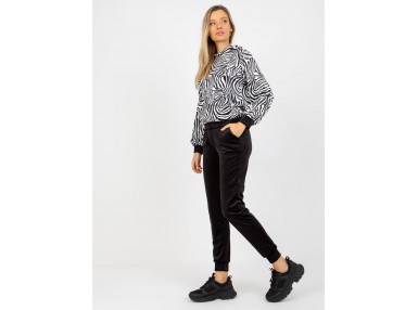 Ensemble noir et blanc