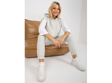 Ensemble gris clair