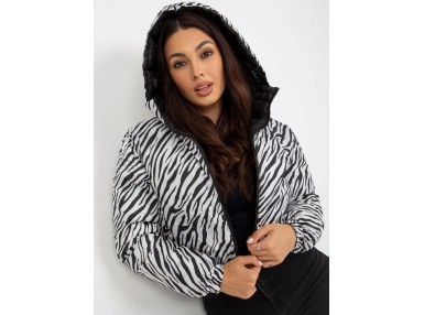 Veste noire et blanche
