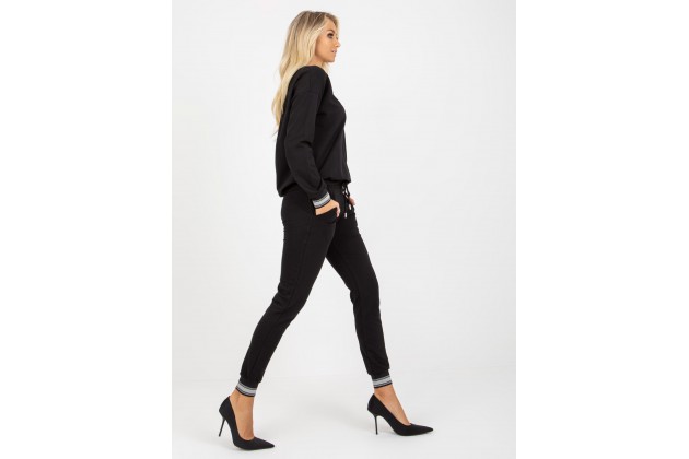 Ensemble noir