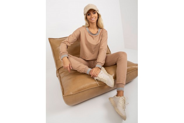 Ensemble chameau