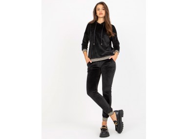 Ensemble noir