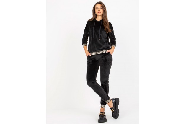 Ensemble noir