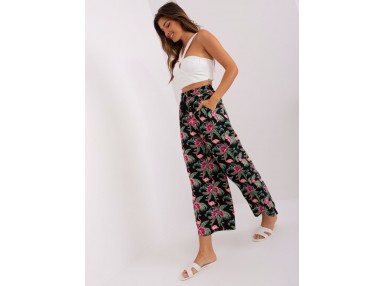 Pantalon noir et vert