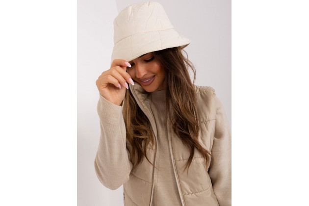 Casquette beige clair