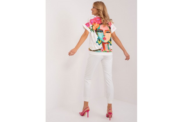 Ensemble avec t-shirtet pantalon - éqru
