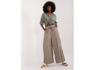Spodnie khaki