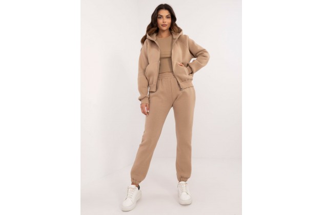 Ensemble sportif trois pièces - beige