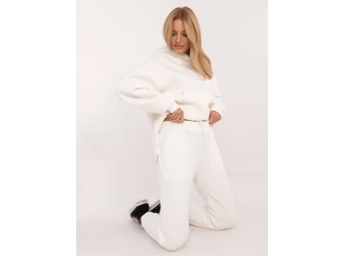 Ensemble avec sweat et pantalon - éqru