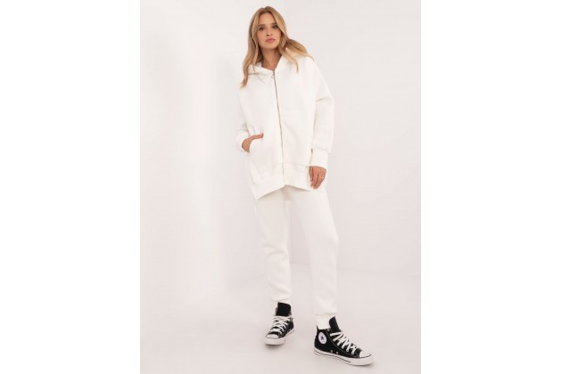 Ensemble avec sweat et pantalon - éqru